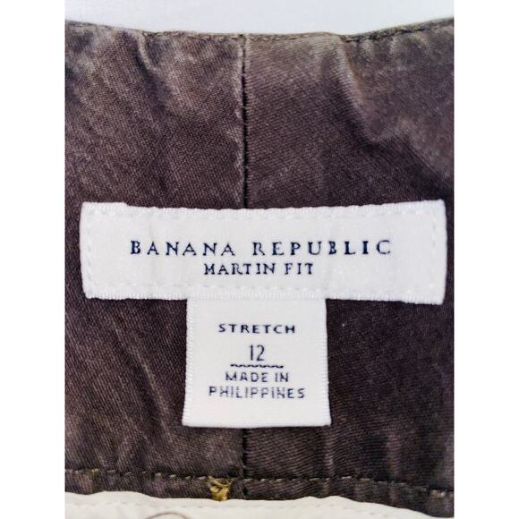 Banana Republic Martin Fit Shorts - Women's Size 12 - Cotton Blend w/ Stretch - Picture 3 of 7